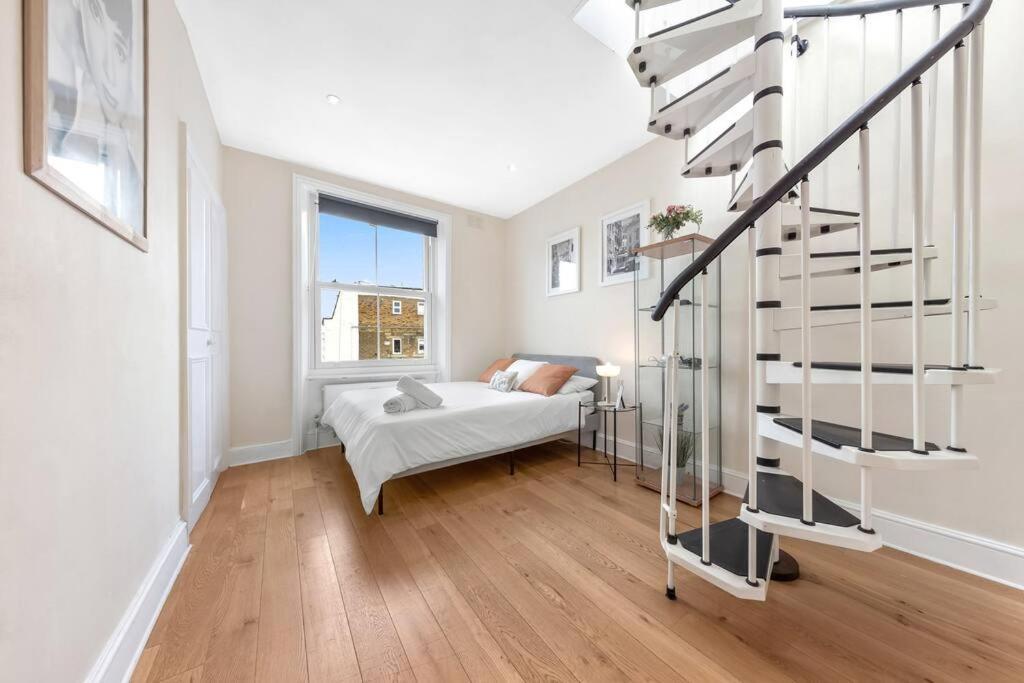 Spacious Sleep 11 With Terrace In Earls Court Ec99 ロンドン エクステリア 写真